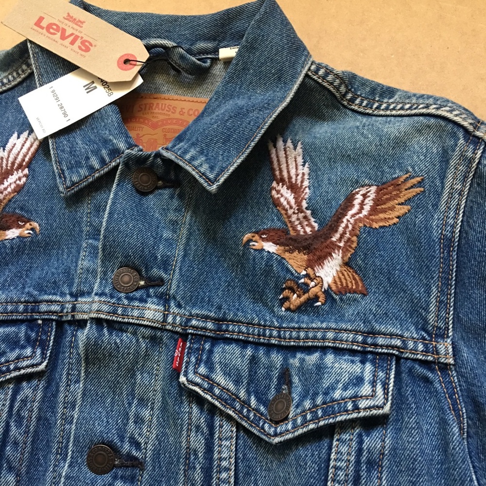 Levis Japanese Eagle Denim Embroidered Jacket NWT - Picture 3 of 8